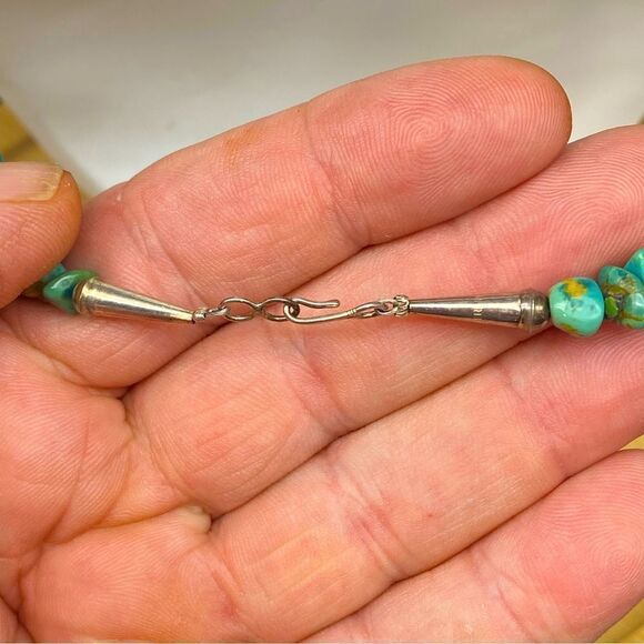 Ladies 18” multiple rough cut turquoise stones necklace with 925 silver clasp - Picture 6 of 8
